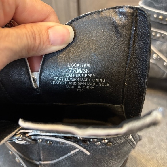 NWOT Lucky Brand 7.5 Callam Ankle Leather Boots Studded Strap Booties Gray - Picture 8 of 11